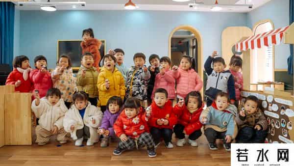 人人折,会捏泥人能折纸，人人都有一手绝活，杭州这个街道有个厉害的“五老”天团