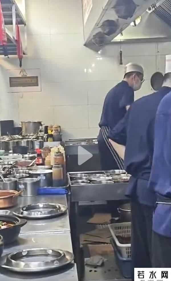 西贝塌房，麻六记却赢麻了！只因张兰做对了这件事