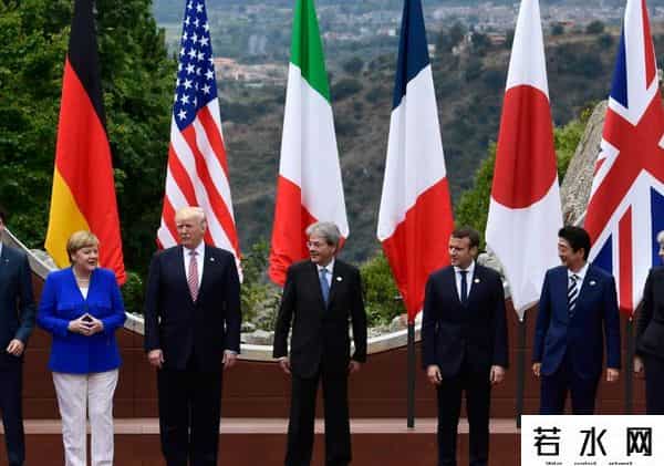 特朗普彻底着急，威逼30国对华动手，加拿大：正考虑取消对华关税