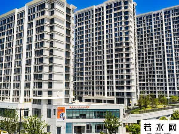 AI新闻日历：电影《731》 全国公映 中国对俄试行免签 国际光影节点亮申城
