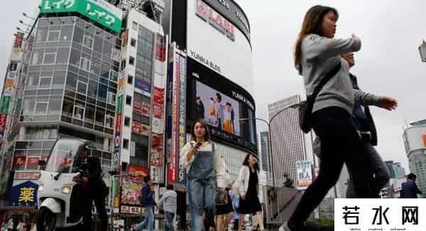 中美日上半年的GDP差距断崖，美国15万亿，日本2.11万亿，中国多少呢