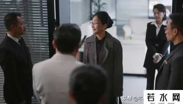 潜规则2,《无所畏惧2》:职场女生必看!罗英子教你如何应对潜规则