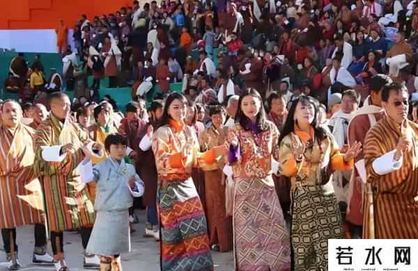 亚洲无,近在咫尺曾是中国领土，却是亚洲唯一没和中国建交的国家，为啥？