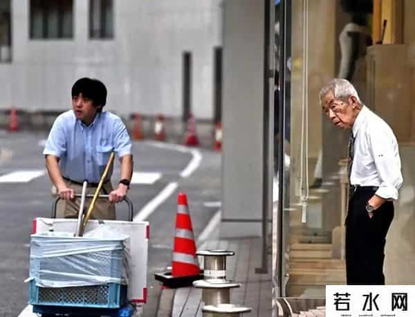 中美日上半年GDP差距断崖，美国15万亿，日本2.11万亿，中国呢