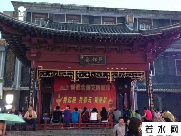 武汉这条街：曾比肩江汉路步行街！如今萧条了！背后4大原因揭秘