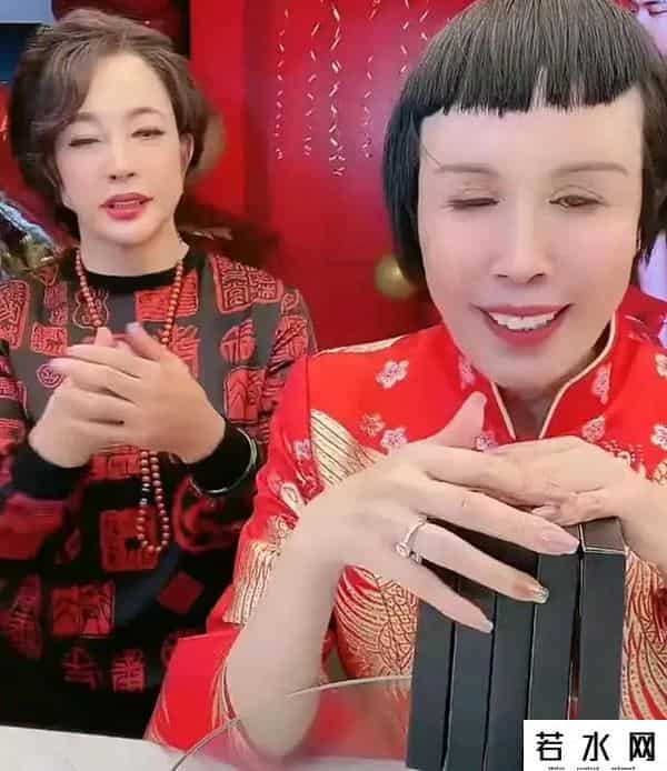 猫七七,猫七七网红高调结婚，掉下神坛也只是弹指一挥间