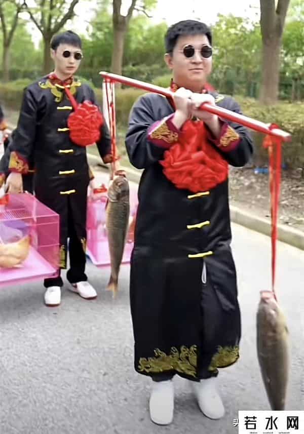 猫七七个人简介