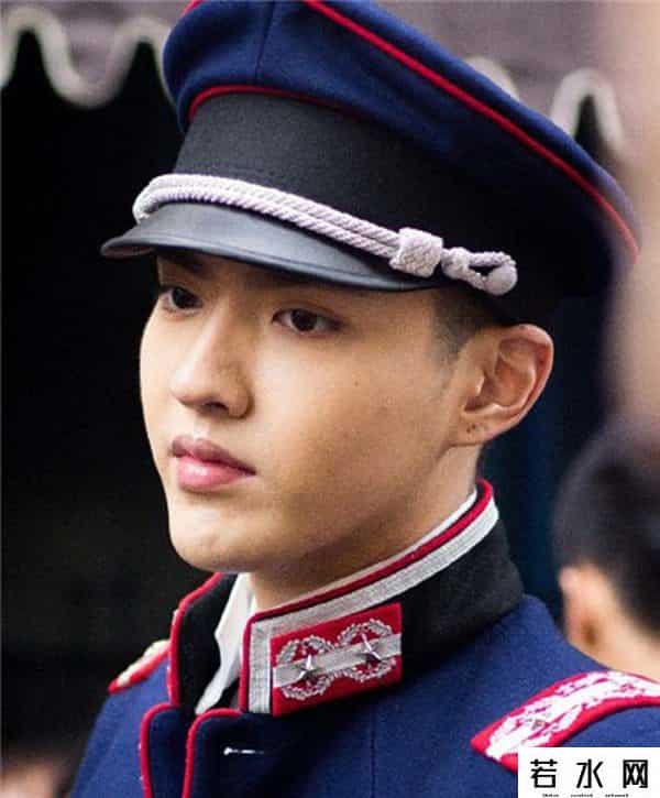 吴亦凡即将入伍