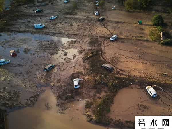 一场西班牙的雨