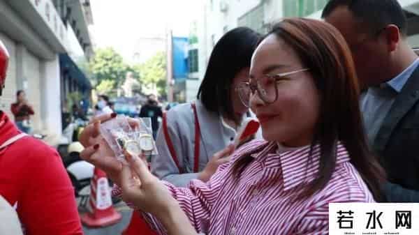 桂花表一夜翻红开启限购