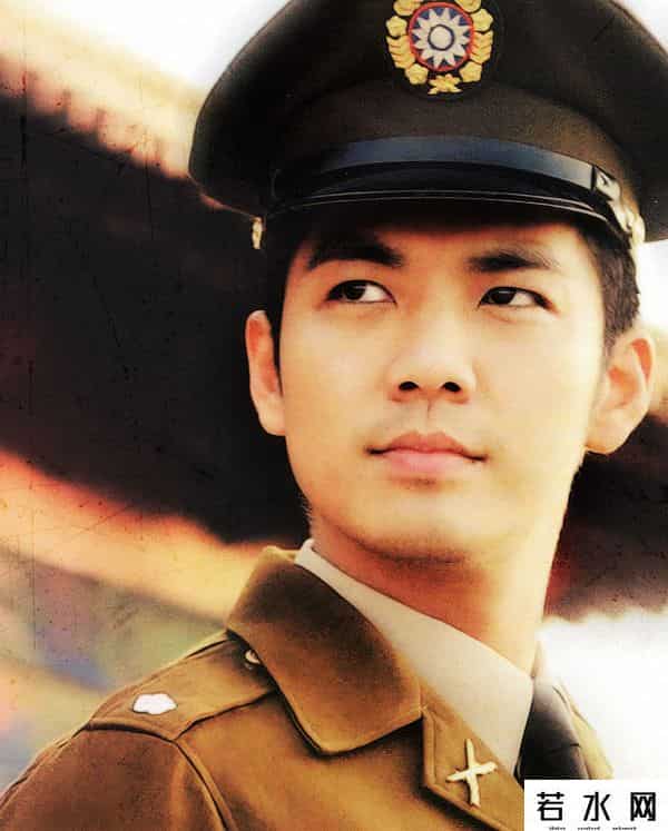 吴亦凡即将入伍