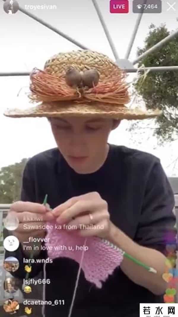 戳爷直播织毛衣