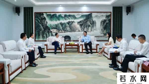 章勇武主任会见越南驻重庆总领馆首任总领事裴原龙一行