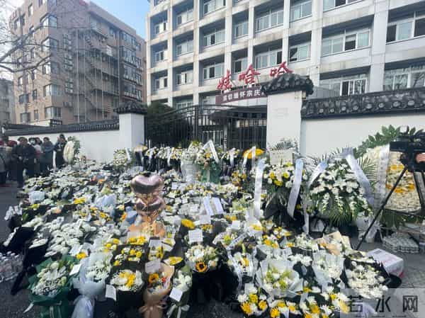 老员工称娃哈哈经常莫名其妙发钱