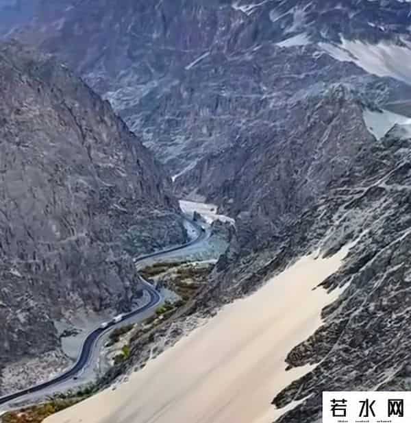 乌鲁木齐至库尔勒高速即将通车