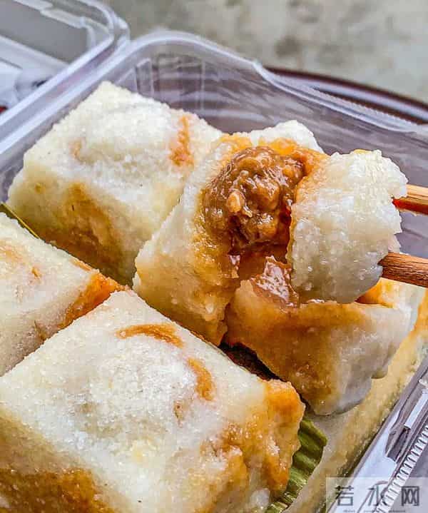 大学生赚1万多奖自己中国游