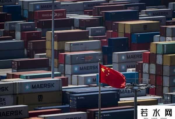 不给稀土就不让中国航班落地，话音刚落，中方减持257亿美债