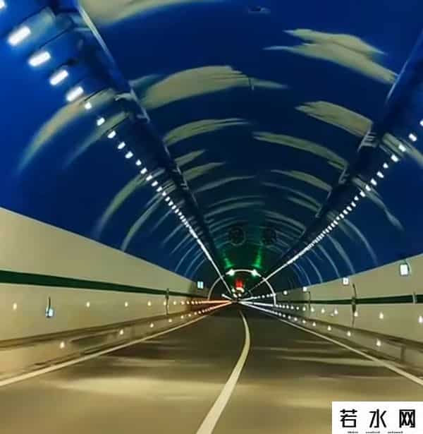乌鲁木齐至库尔勒高速即将通车