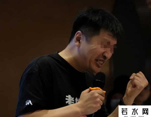 张雪峰遭5大平台封禁，几千万商业帝国将要转型？9字回应暗藏玄机