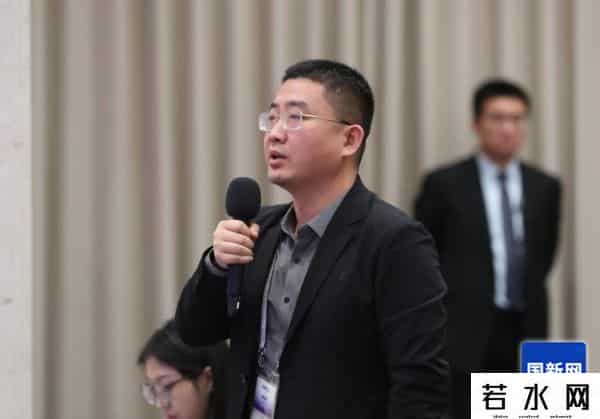 人社部答上游新闻：我国基本养老保险基金投资运营规模2.6万亿元