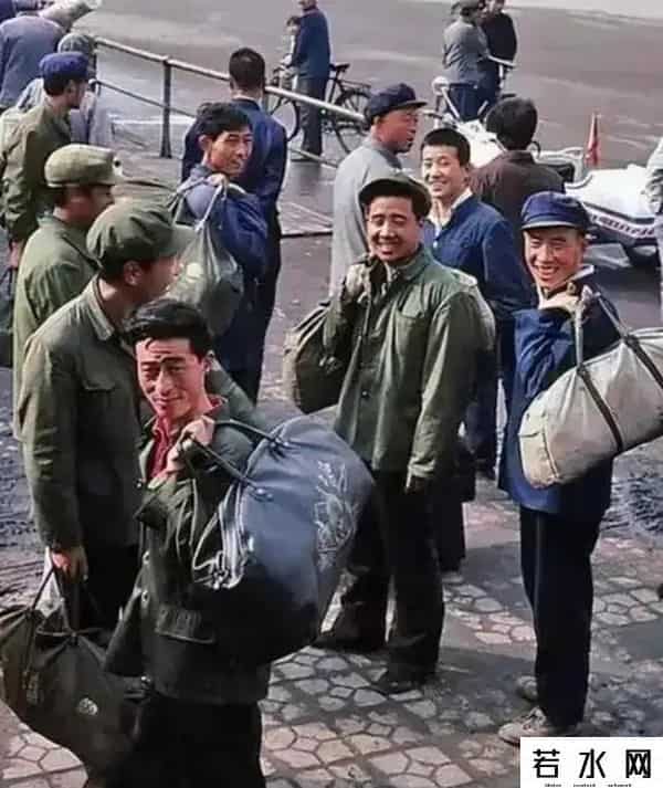计划经济已经完成了它的历史使命！新的时期，必须搞好市场经济！