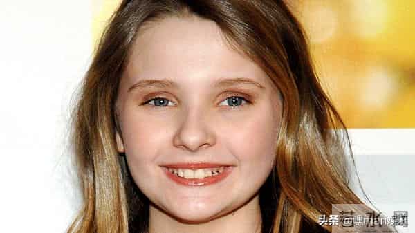 阿比吉尔·布莱斯林,阿比吉尔·布莱斯林的阴暗面 童星的模板 未走错过一步