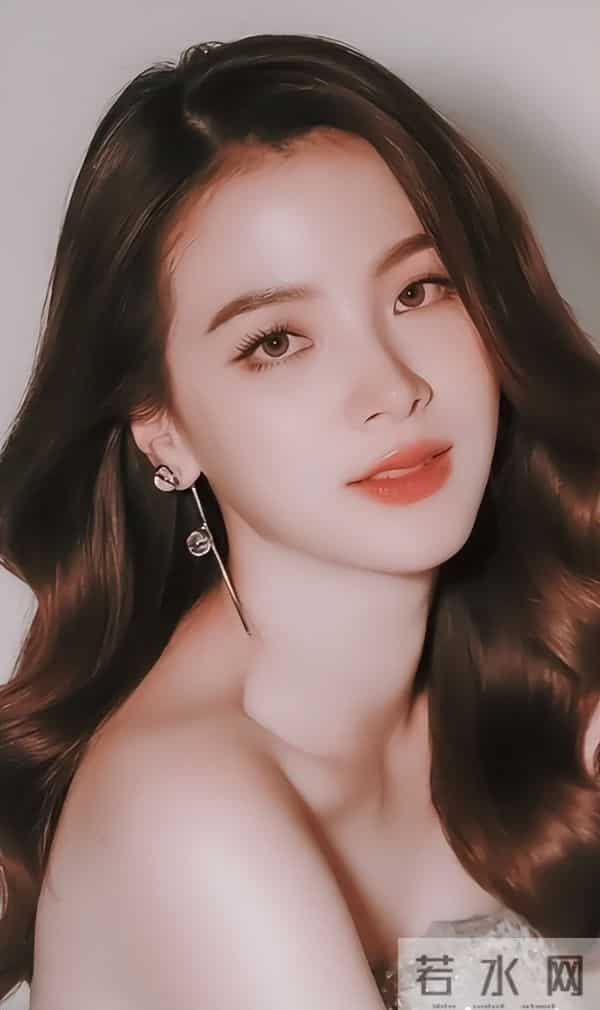 张元英是中国人吗