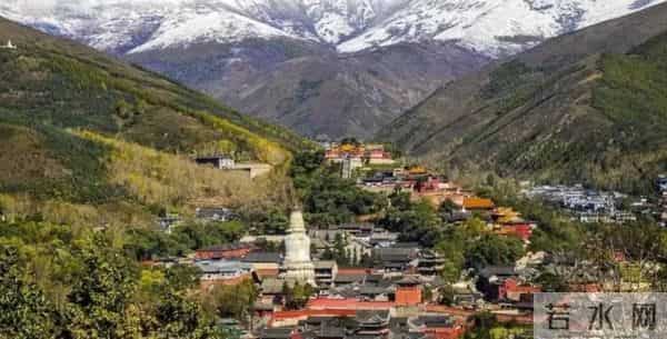 毛居:1948年毛主席在五台山抽中了上上签,却对老僧摇头:感谢您的好意