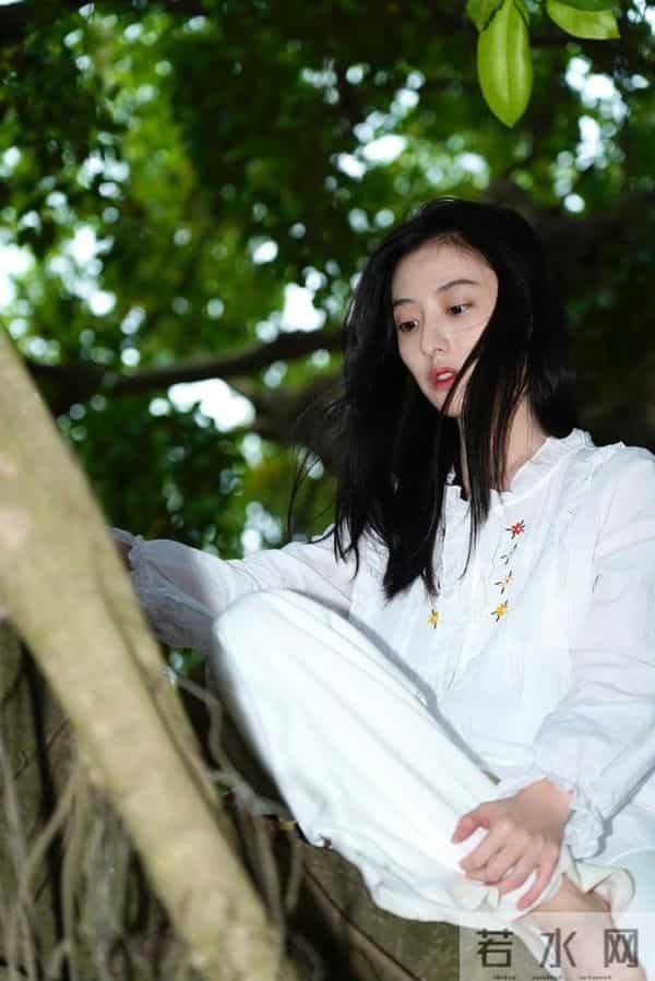 胡连馨和于适视频截图