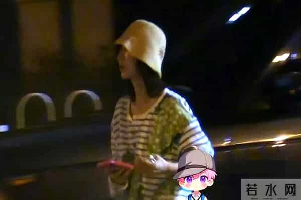 高校老师称谈恋爱要有唯一性