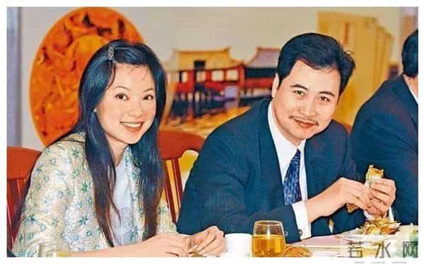 傅明宪微博：退圈23年，最美古装女神近照曝光吓坏网友：她怎“沦落”成这样？