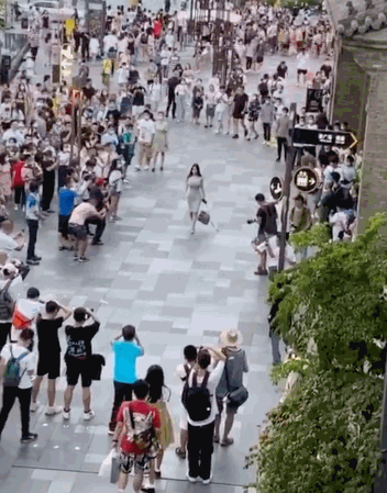 网传太古里禁止街拍为旧图