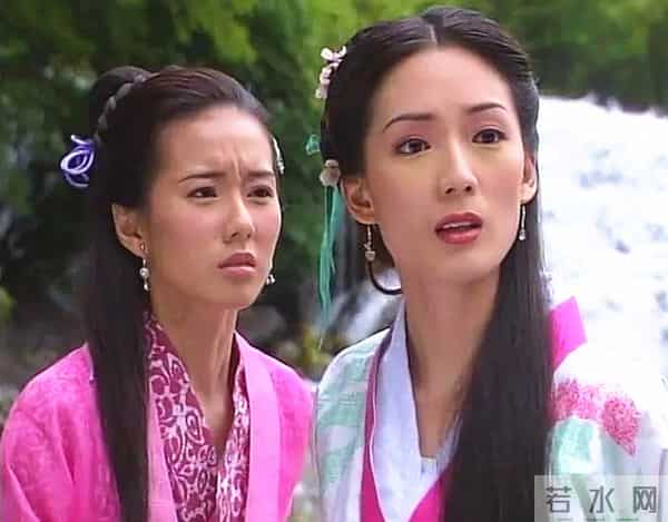 林湘萍：43岁林湘萍近照宛如少女，比小3岁老公显年轻，一对子女乖巧可爱