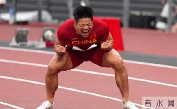 苏炳添大腿肌肉图片