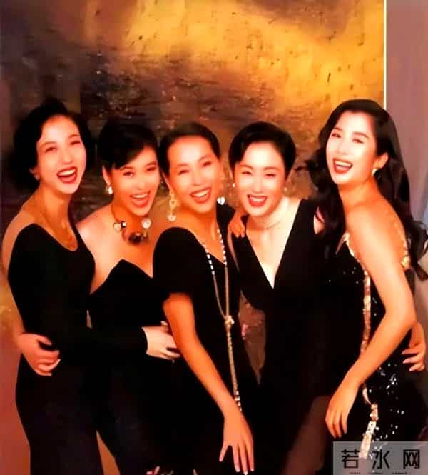 港媒曝章子怡北京2亿豪宅内景