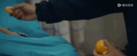 王宝强开什么车