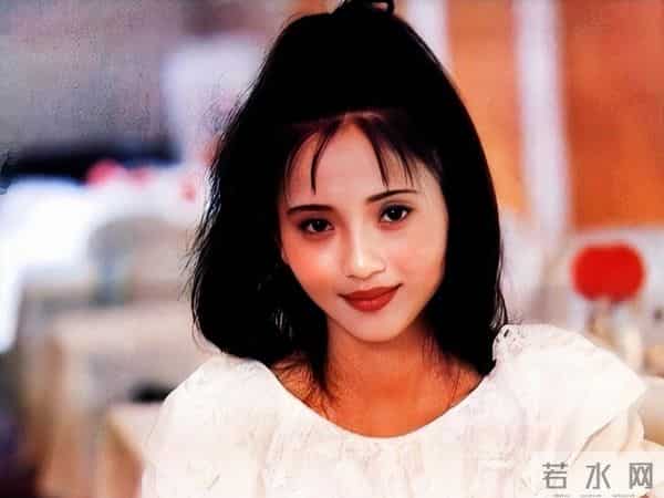 我妈三十多岁很漂亮