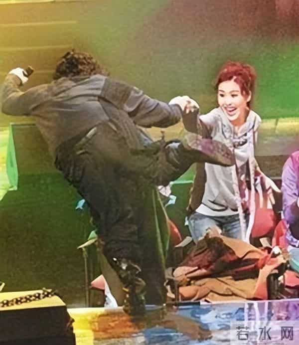 徐濠萦骂中国人