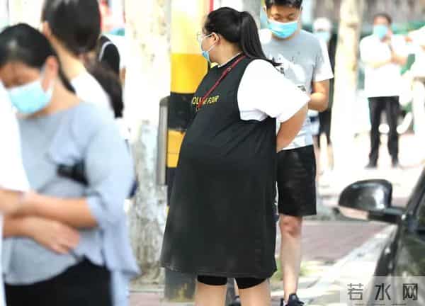 新冠风暴下的妇产科