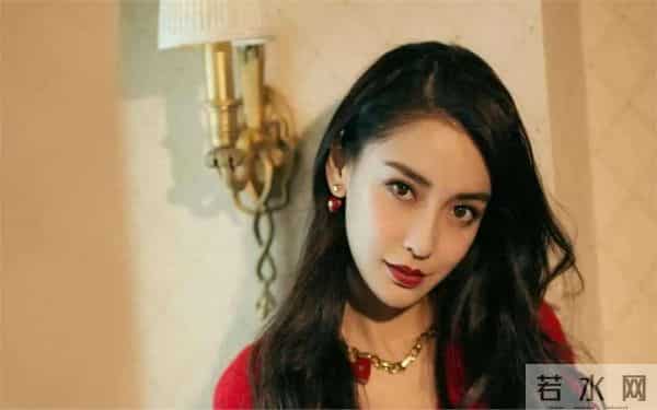 胡宾果：胡宾果爆料华晨宇私密约会，女方收10000元封口费，事后却嫌少