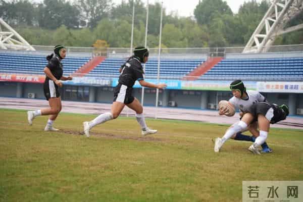 重庆7中：重庆市两江中学校在2025年重庆市青少年7人制橄榄球锦标赛中再创佳绩