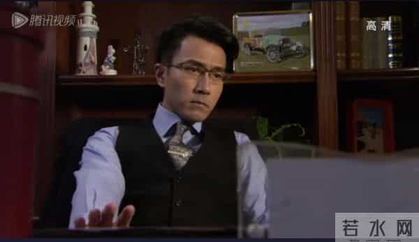 刘恺威肘击颖儿