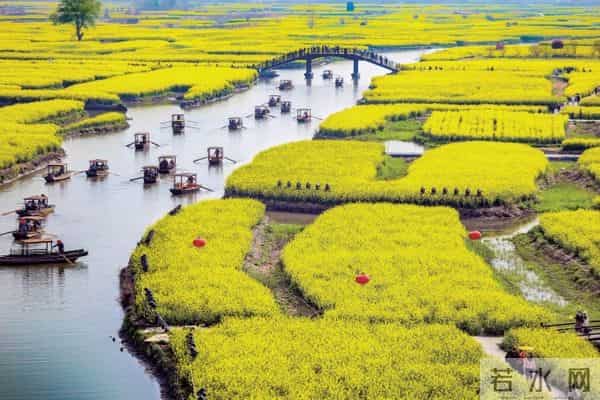 节电下的成都:逛商场如密室逃脱