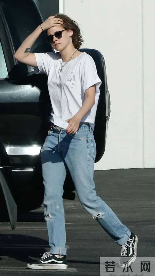 刘雨昕是男是女