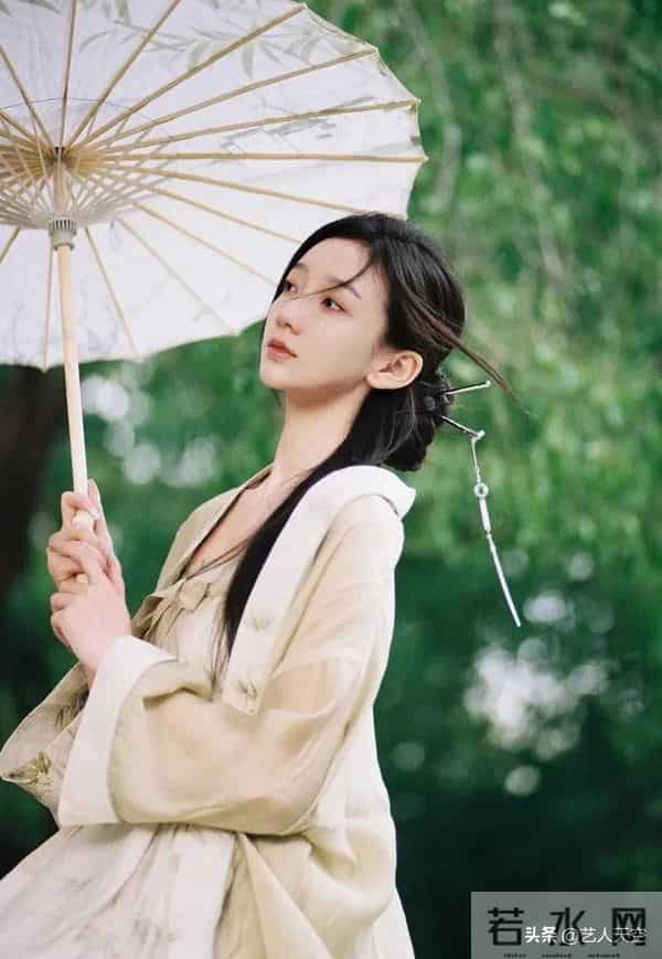 谭晓凡：谭晓凡——气质女神