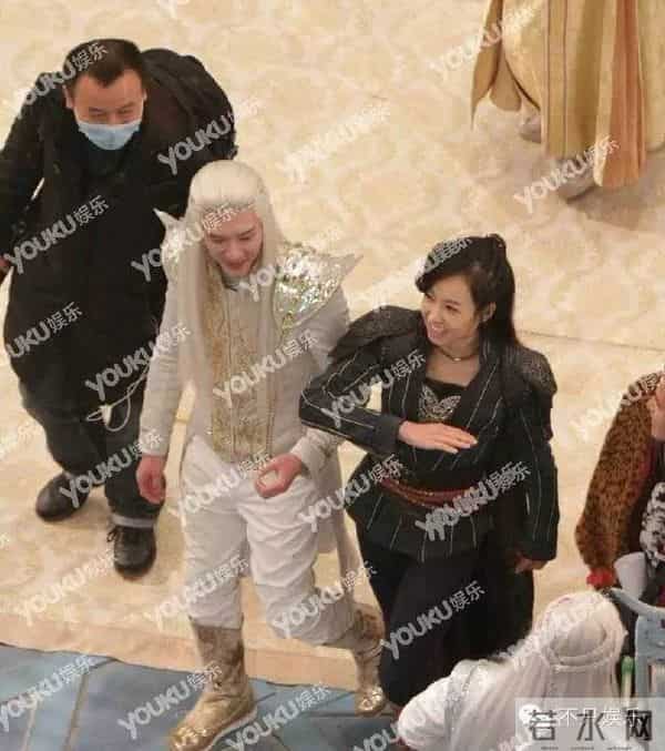 冯绍峰林允甜蜜同居