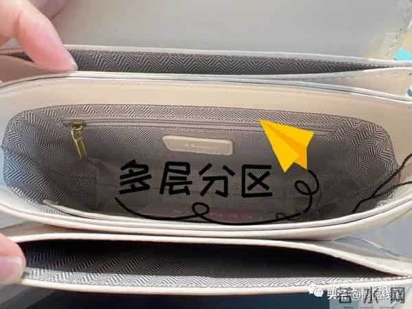 天美意官网：重磅来袭，【天美意】女包，买一送一个，到手两个包包