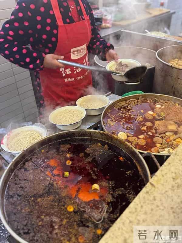 购物狂论坛:3.5h高铁直达!重庆周边充满烟火气的城市,一路都是麻辣鲜香