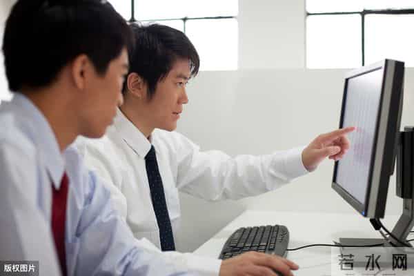 qq狗仔队:揭秘杨幂、李现偷拍事件背后的罪魁祸首——大陆狗仔队的运作机制