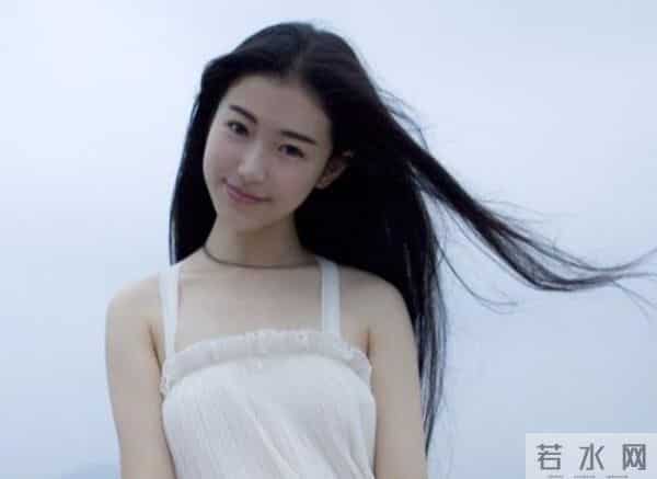 张辛苑马尔代夫假期